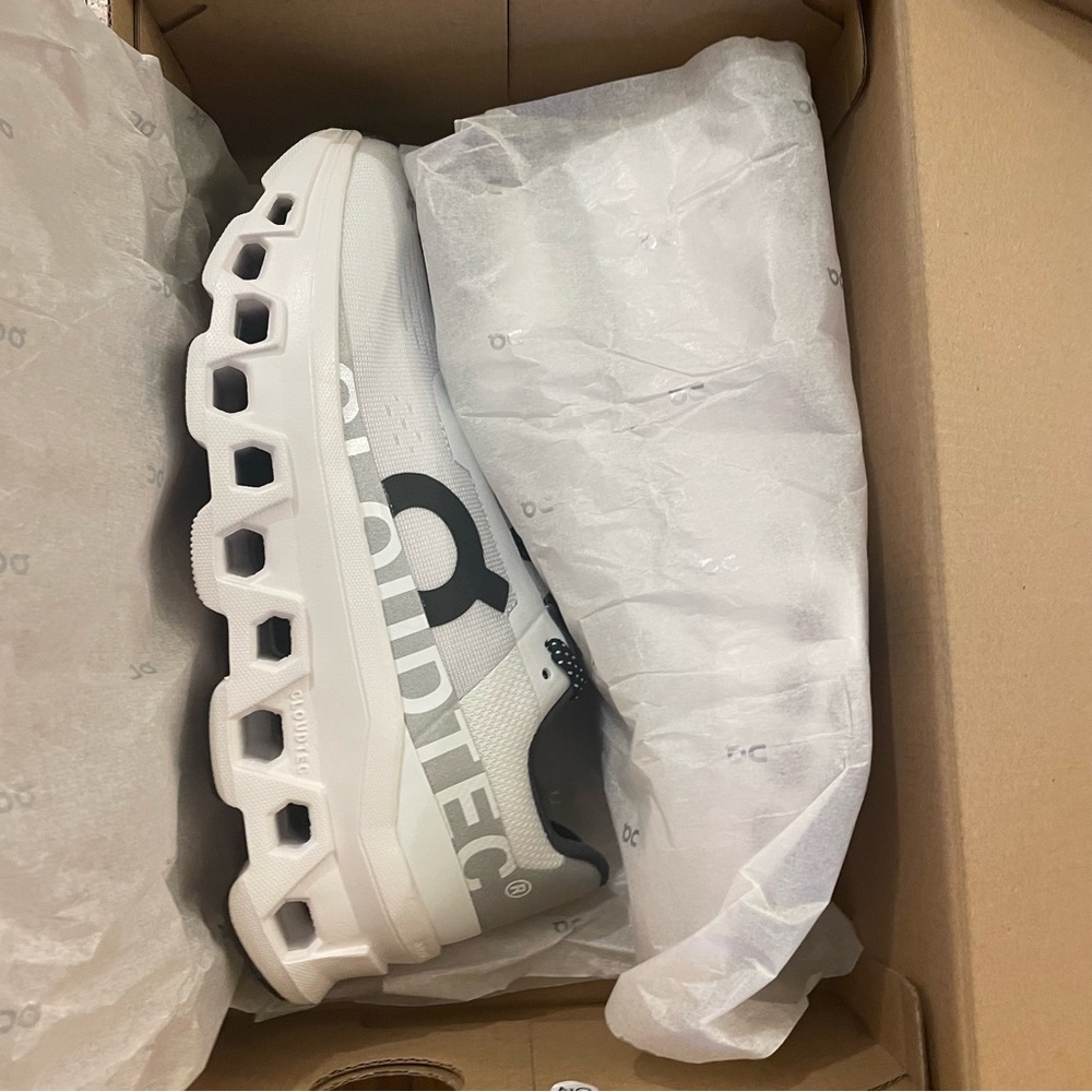On Running White and Gray Cloudnova Sneakers - Picture 12 of 13